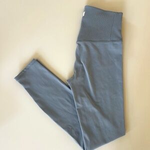 Vuori Rib Studio Legging Light Cloud Size XS